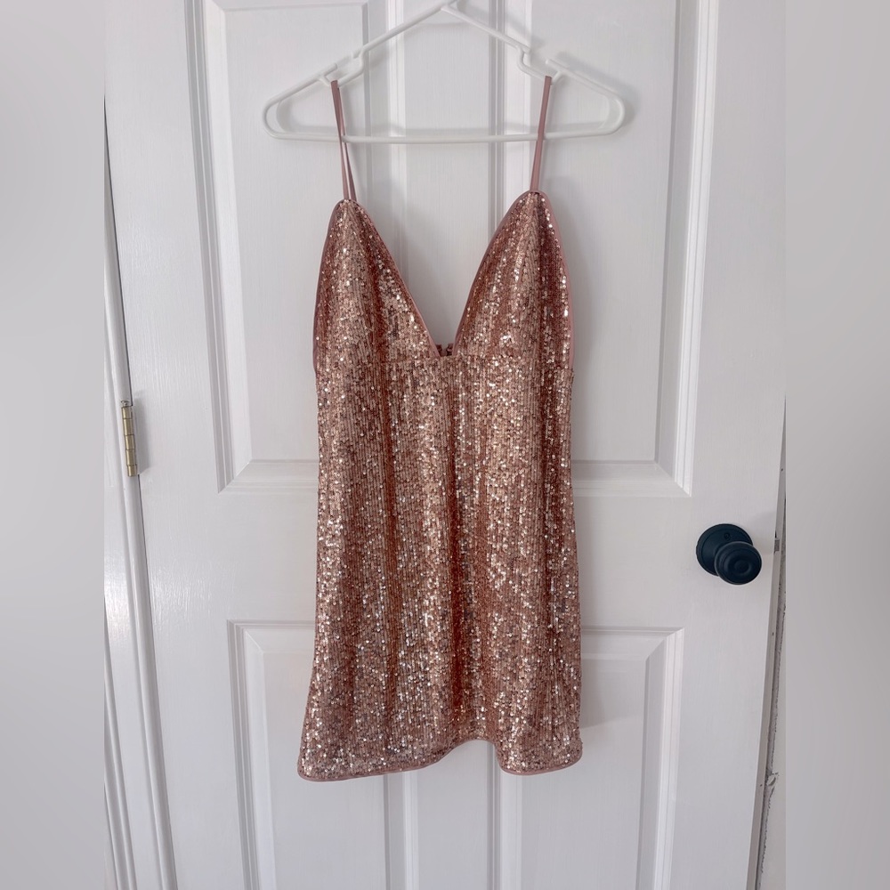 Nyx Dress in Rose Gold